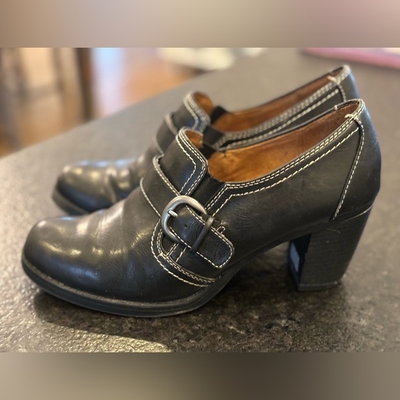 Natural Soul Shoes Natural Soul By Naturalizer Carlos Vintage Clogs